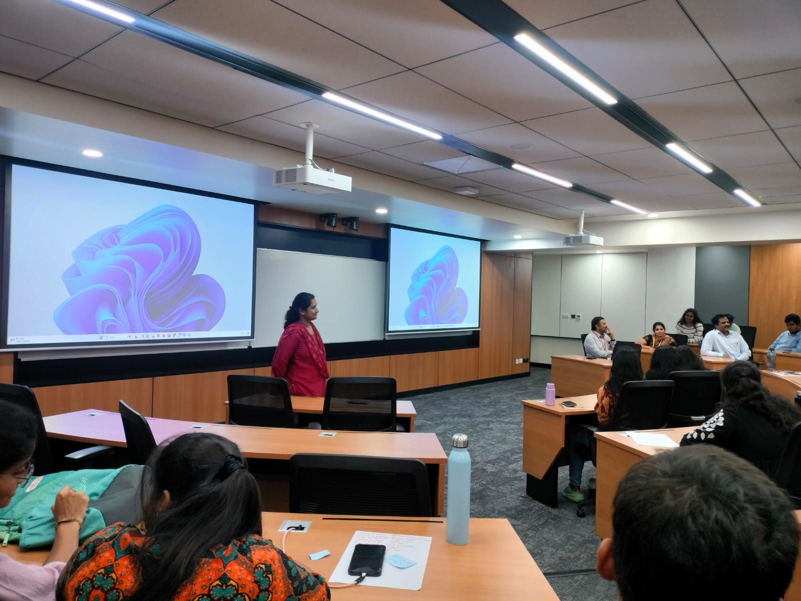 gitam-mba-hyd-class-room