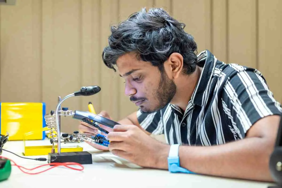 Electronics, IoT & Embedded Systems