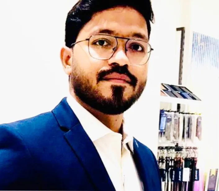 Manikumar R